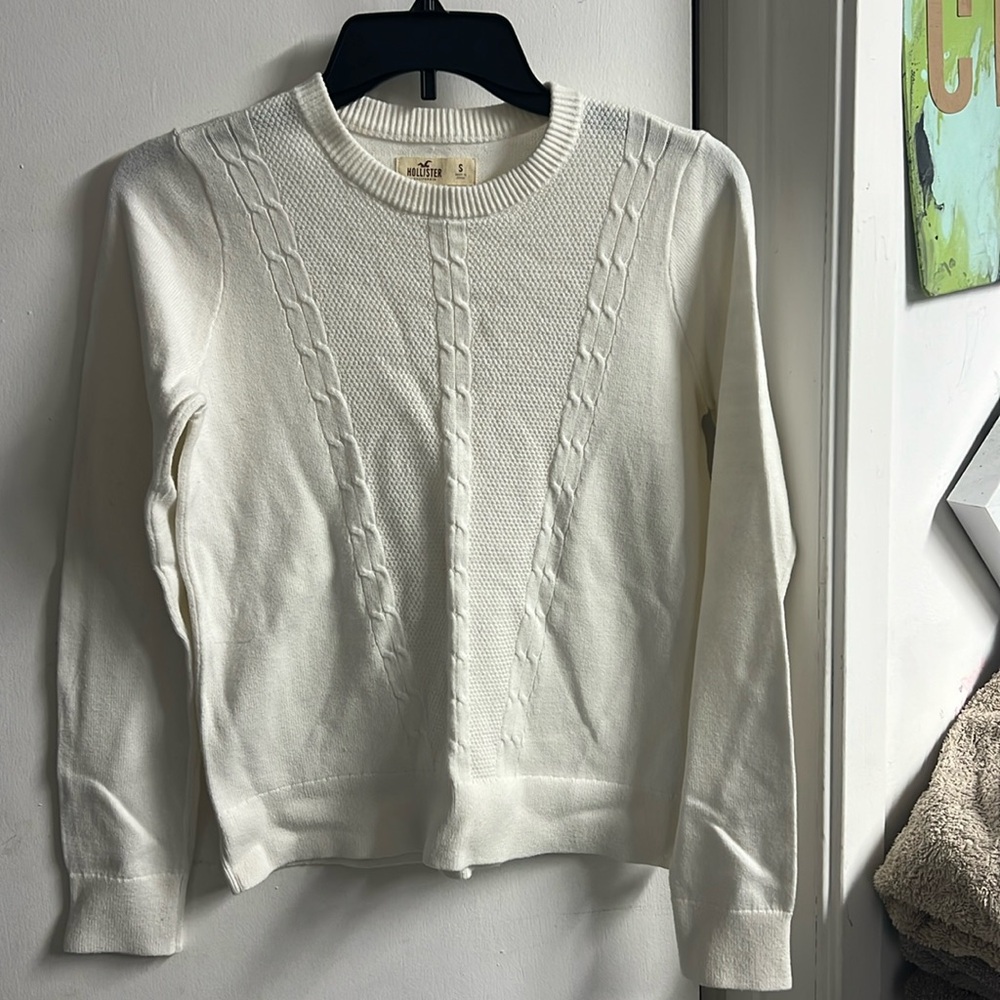 Hollister Knit White Sweater